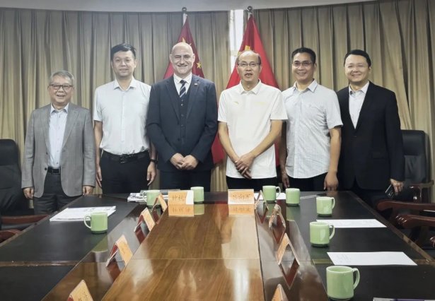郦政为以民间交往联动西班牙体育界与浙江省体育局共建体育强省